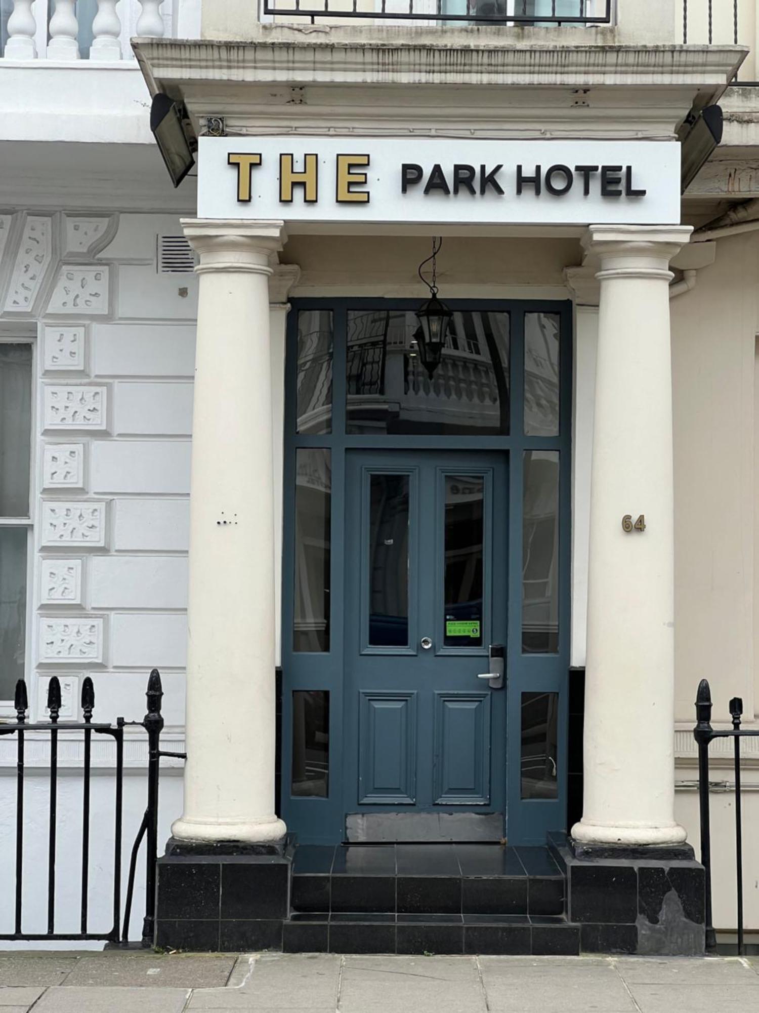 The Park Hotel Лондон Екстериор снимка